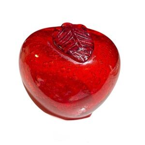 Art glass Red Apple paperweight/shelf decor -  bubbles inside.